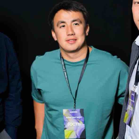 Мадияр Крекешбеков | Сетка — социальная сеть от hh.ru