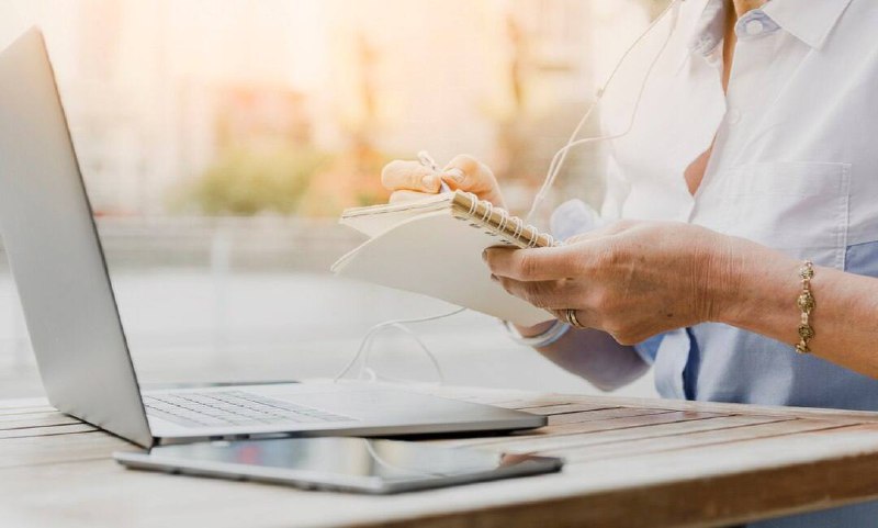 Специалисты в области коммуникаций выбирают полный цифровой детокс на майских
Майские праздники в этом году подарят россиянам восемь дней отдыха | Сетка — социальная сеть от hh.ru