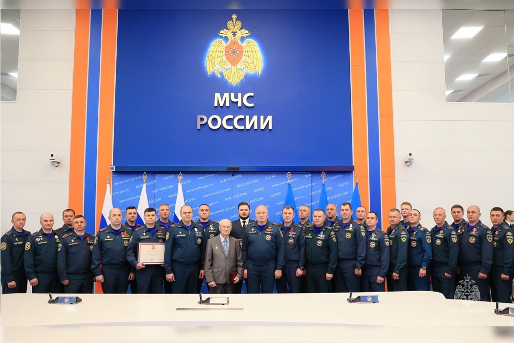 Указом Президента Российской Федерации научные сотрудники ФГБУ ВНИИПО МЧС России награждены государственными наградами | Сетка — социальная сеть от hh.ru