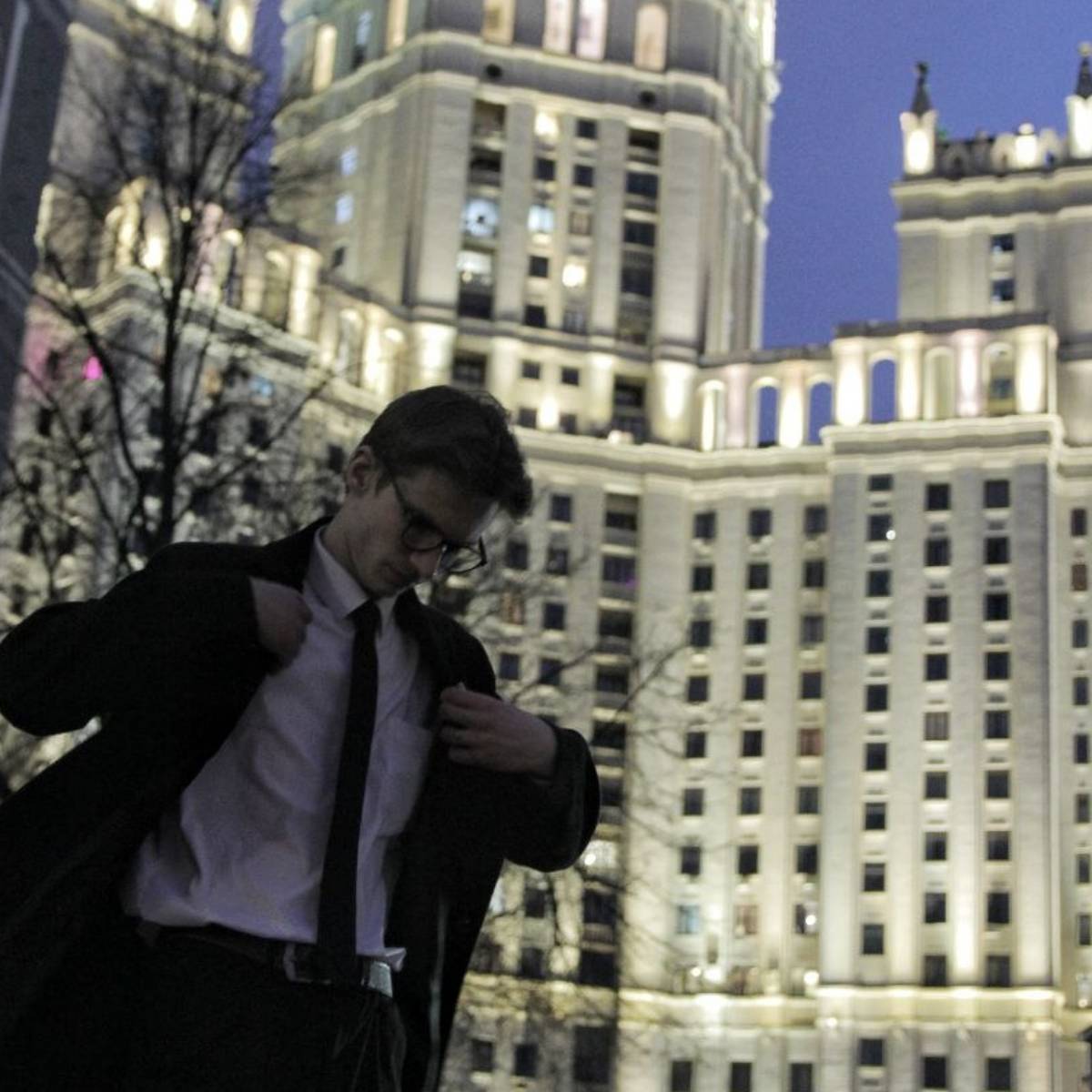 Дмитрий Мельников