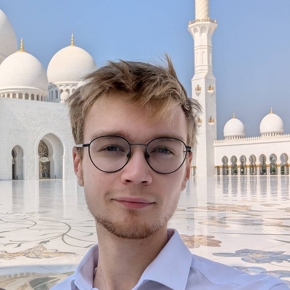 Илья Казаков