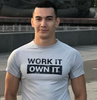 Темур Туракулов