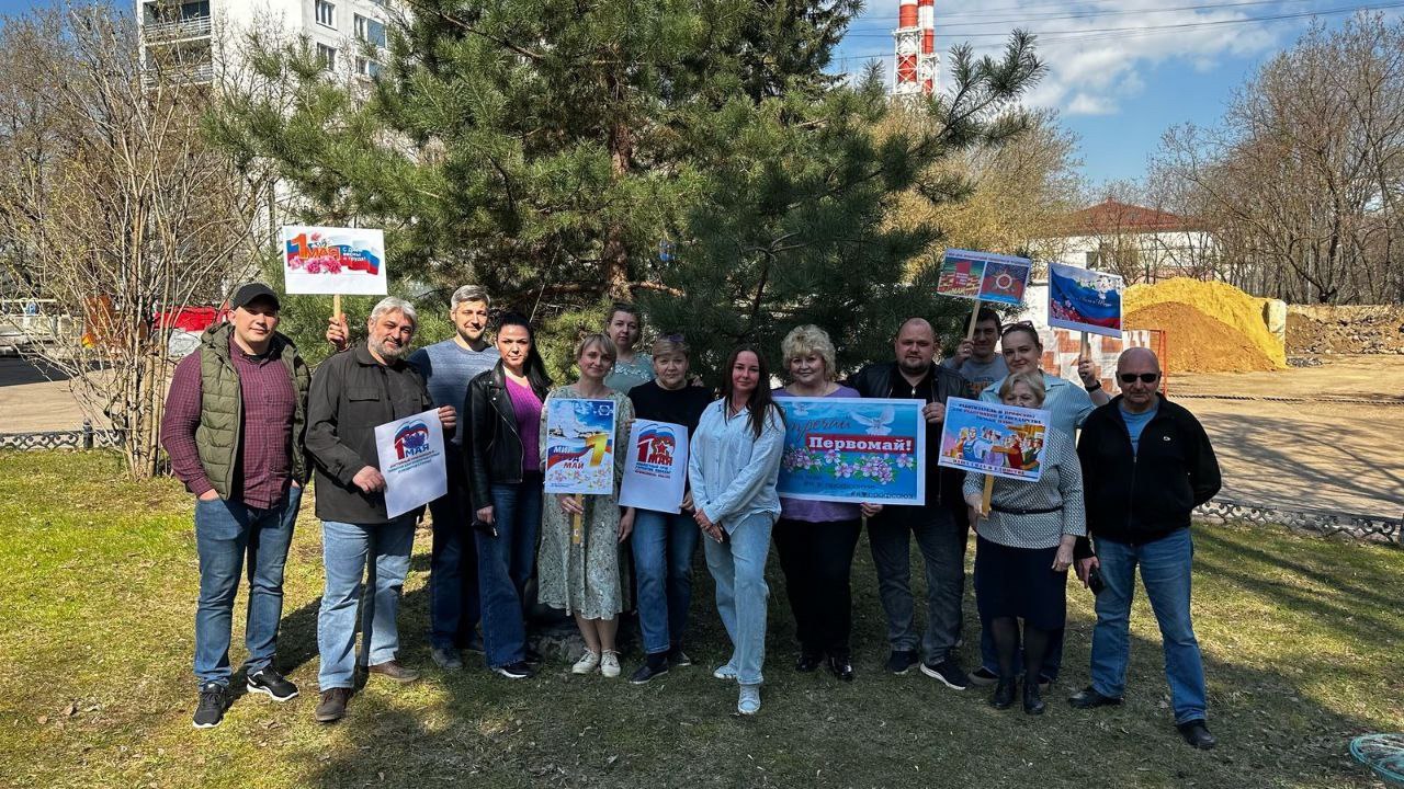 Дорогие друзья!
ПОЗДРАВЛЯЕМ ВАС С 1 МАЯ!
🌸Первомай – любимый всеми поколениями праздник Мира, Весны и Труда.
⚒В этот день мы в первую очередь чествуем людей труда | Сетка — социальная сеть от hh.ru
