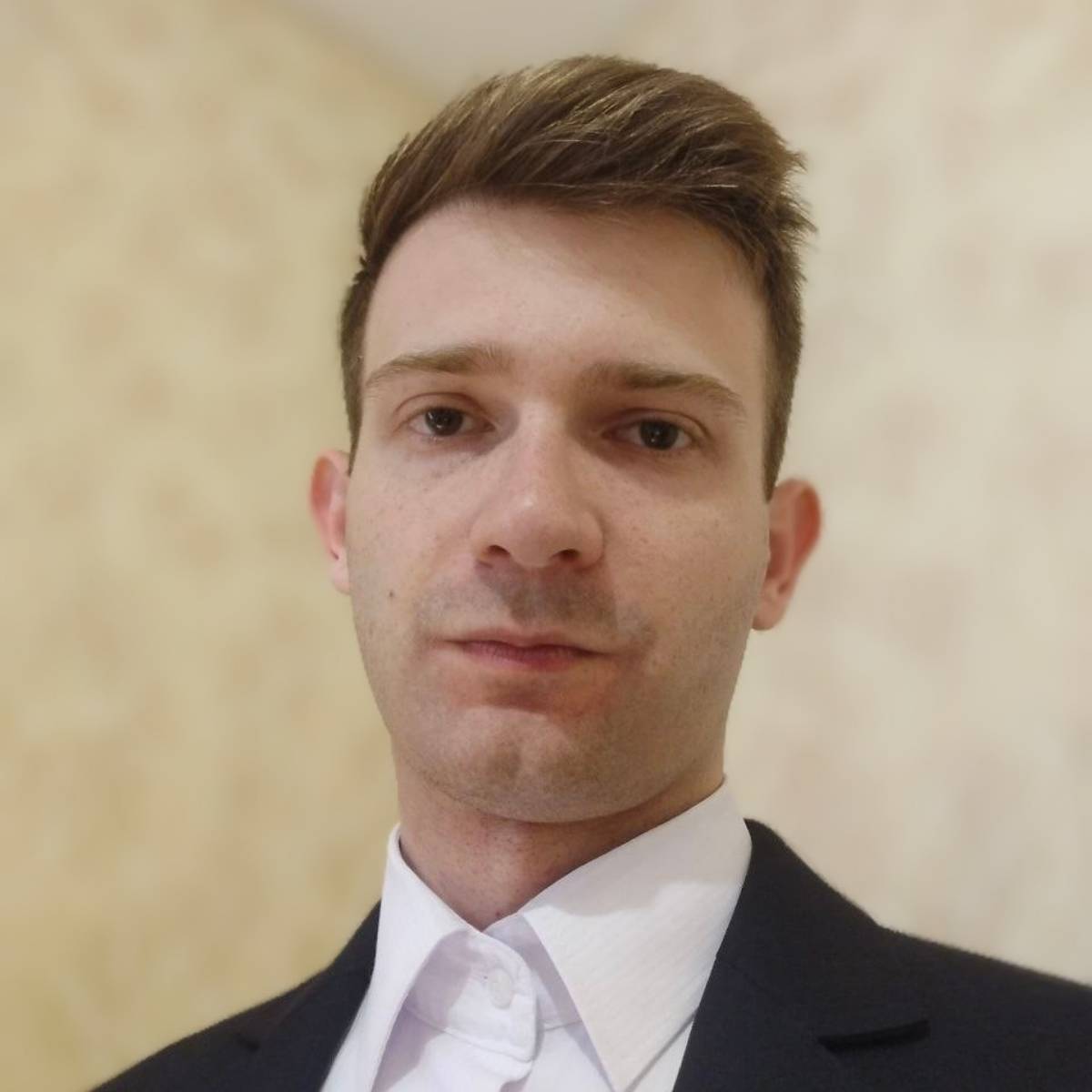 Андрей Борзенко | Сетка — социальная сеть от hh.ru