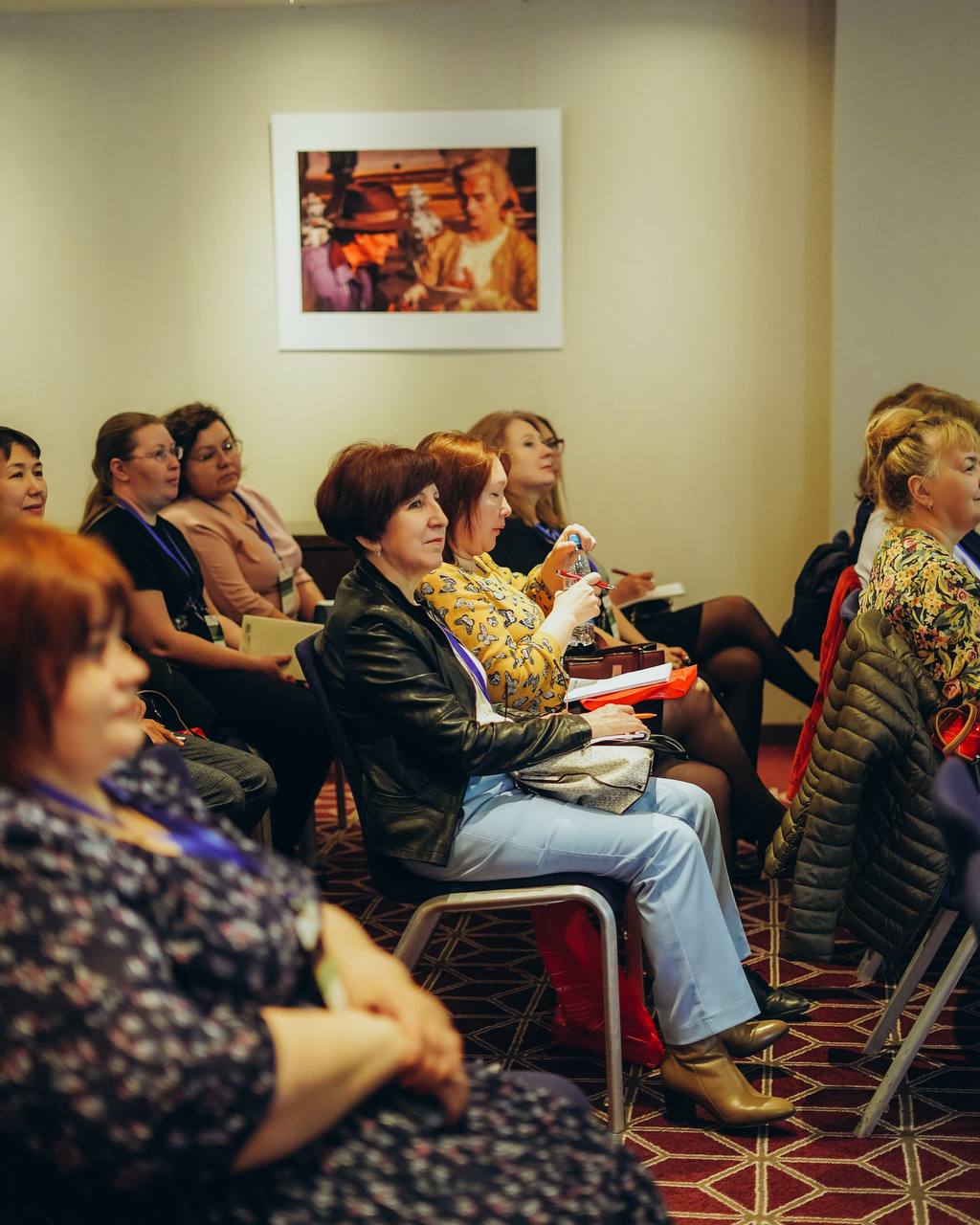 Вертикальный рост в компании 🌱
В Сенусм мы верим, что каждый сотрудник — это ключевой элемент нашей команды | Сетка — социальная сеть от hh.ru