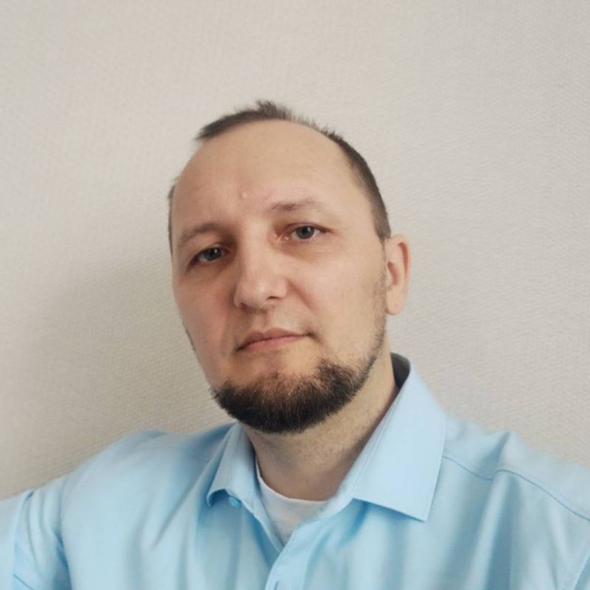 Николай Ломакин