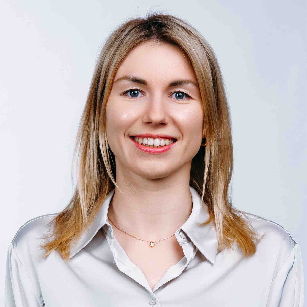 Ксения Ослопова | Сетка — социальная сеть от hh.ru