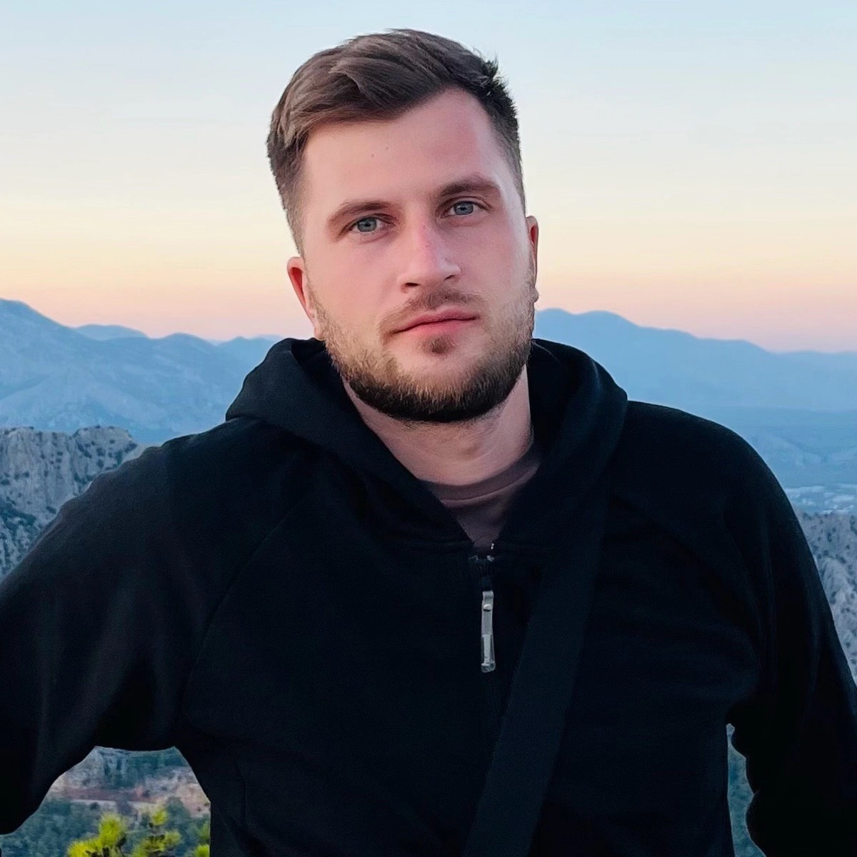 Владислав Ковалев | Сетка — социальная сеть от hh.ru