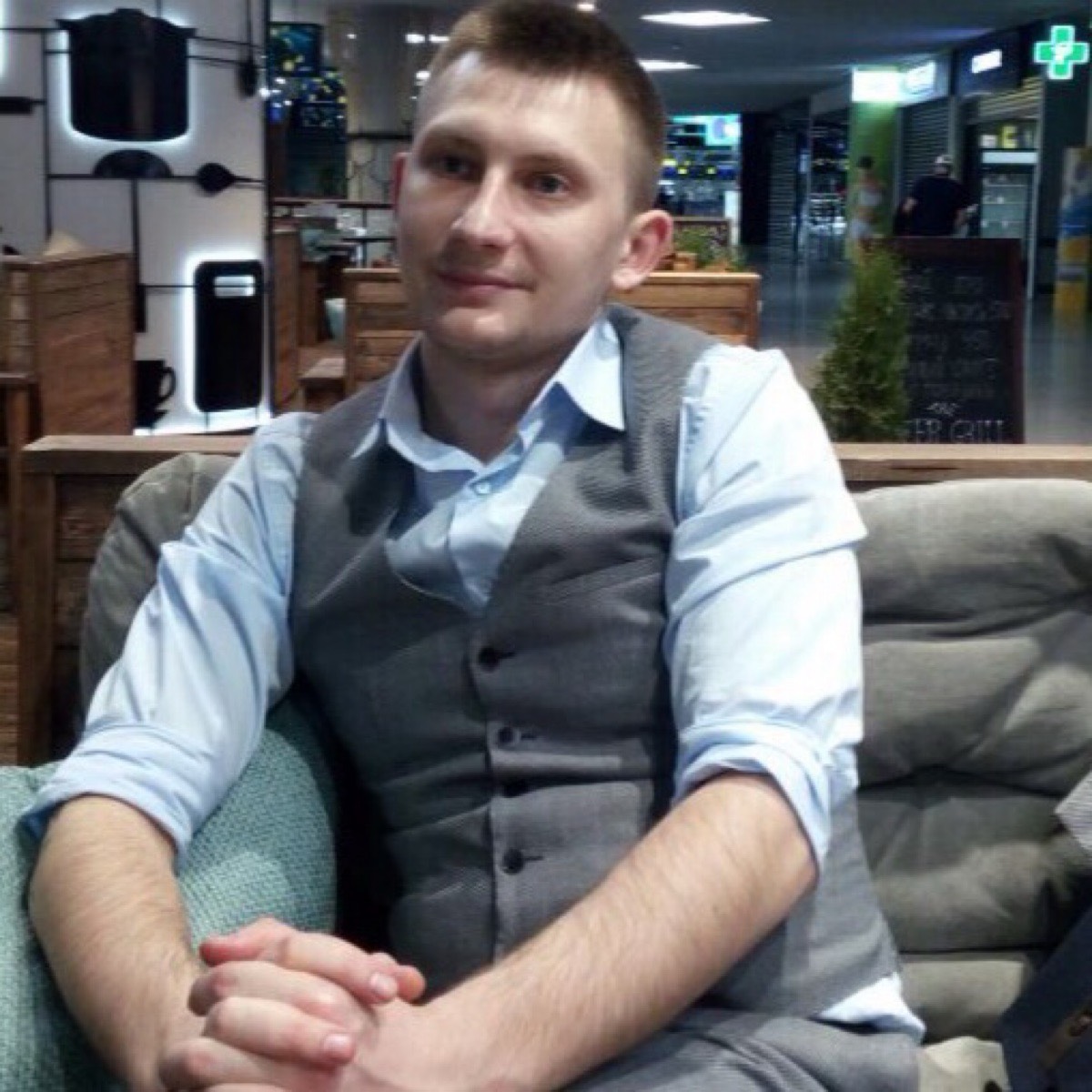 Станислав Беляков