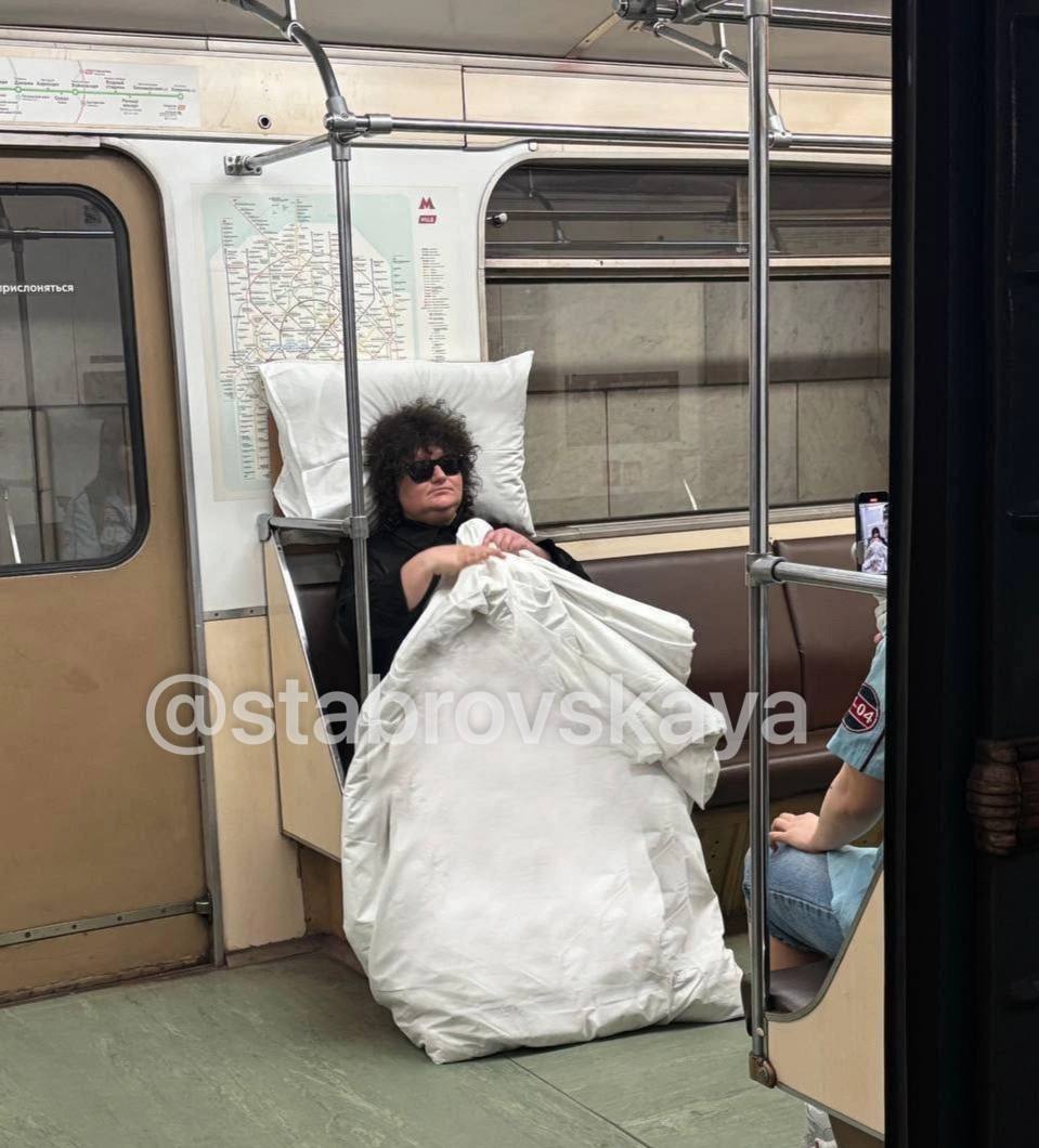 Состояние понедельника: | Сетка — социальная сеть от hh.ru