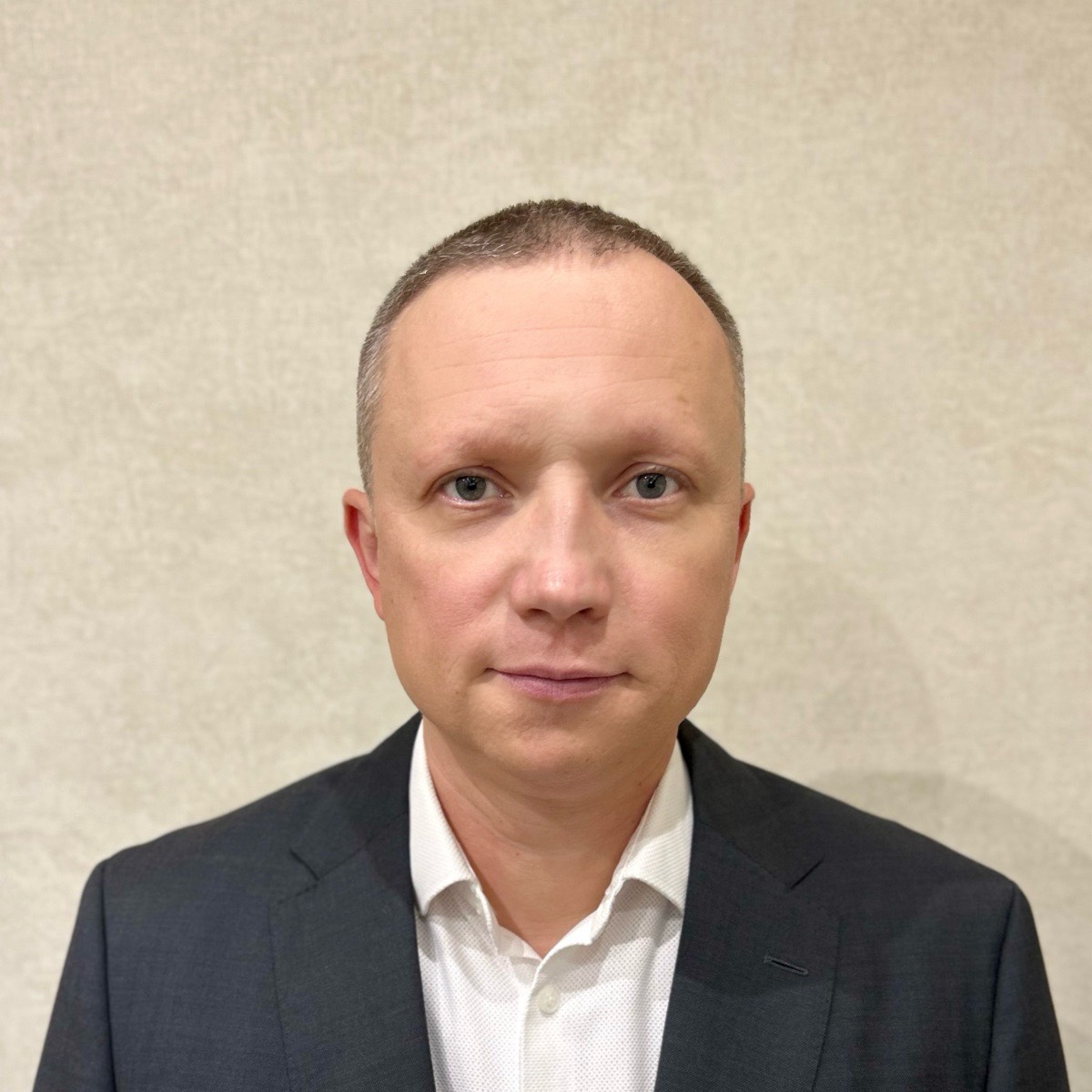 Владимир Чеботарев | Сетка — социальная сеть от hh.ru