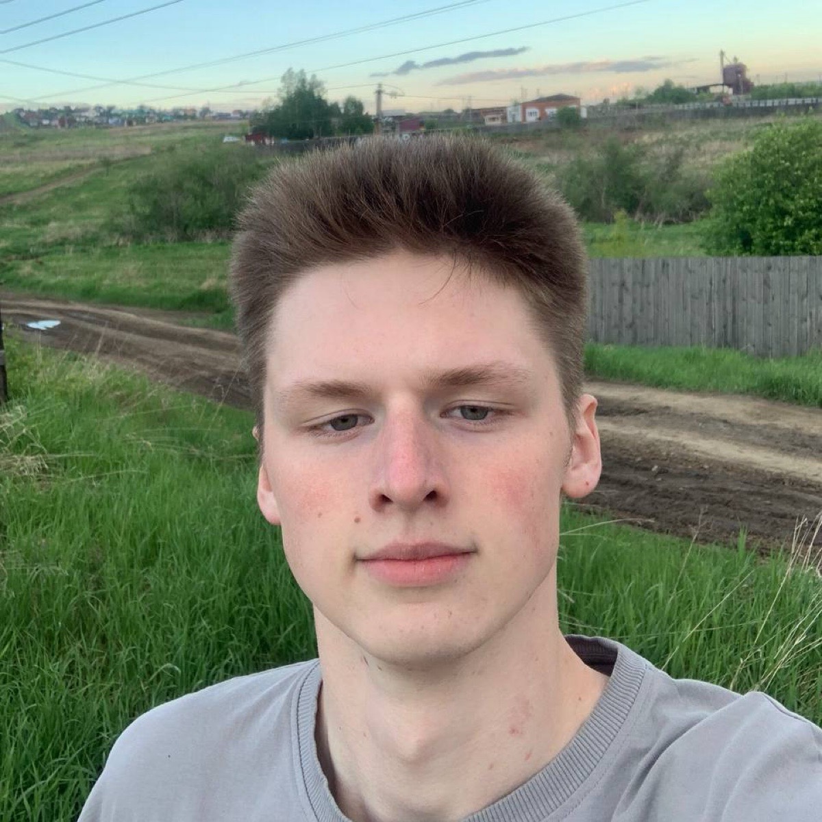Михаил Попов
