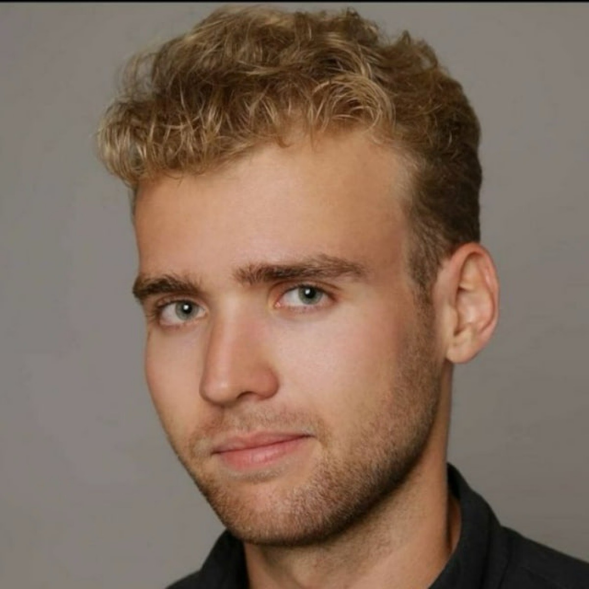 Денис Петров | Сетка — социальная сеть от hh.ru