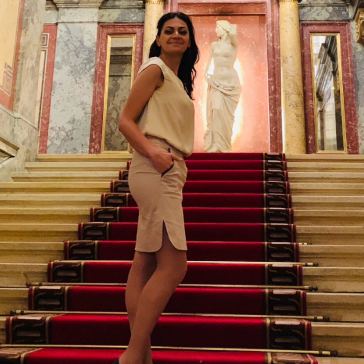 Виктория Манукян | Сетка — социальная сеть от hh.ru