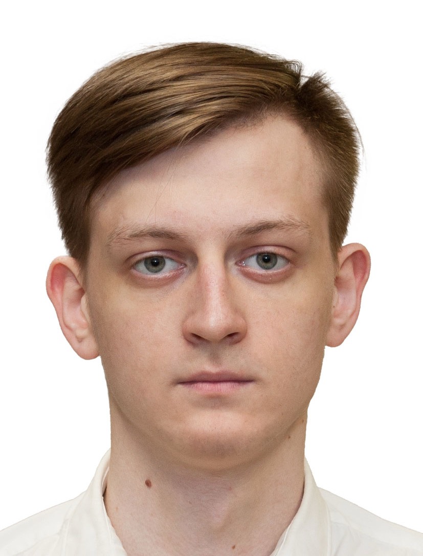 Максим Литвинов
