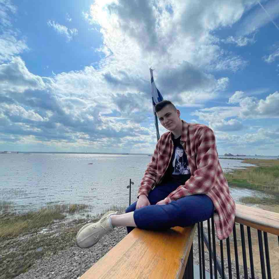 Дмитрий Егоров