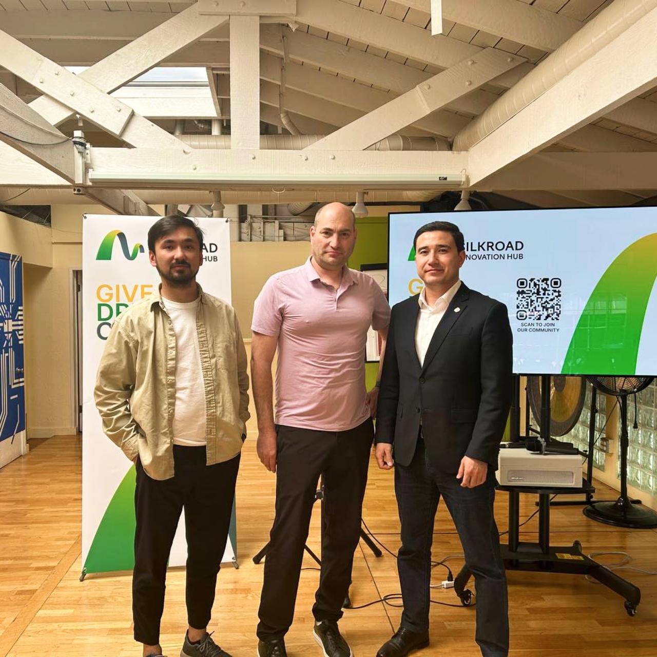 Узбекистан выстраивает венчурный мост в Кремниевую долину
IT Park Ventures провёл серию встреч в Кремниевой долине для интеграции узбекских стартапов в глобальные экосистемы | Сетка — социальная сеть от hh.ru