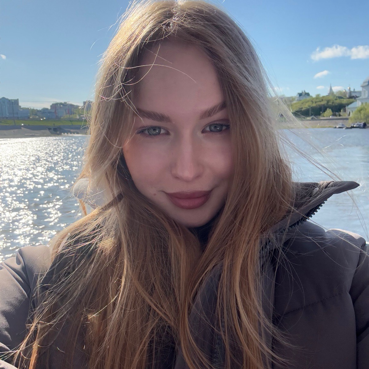 Яна Черкасова