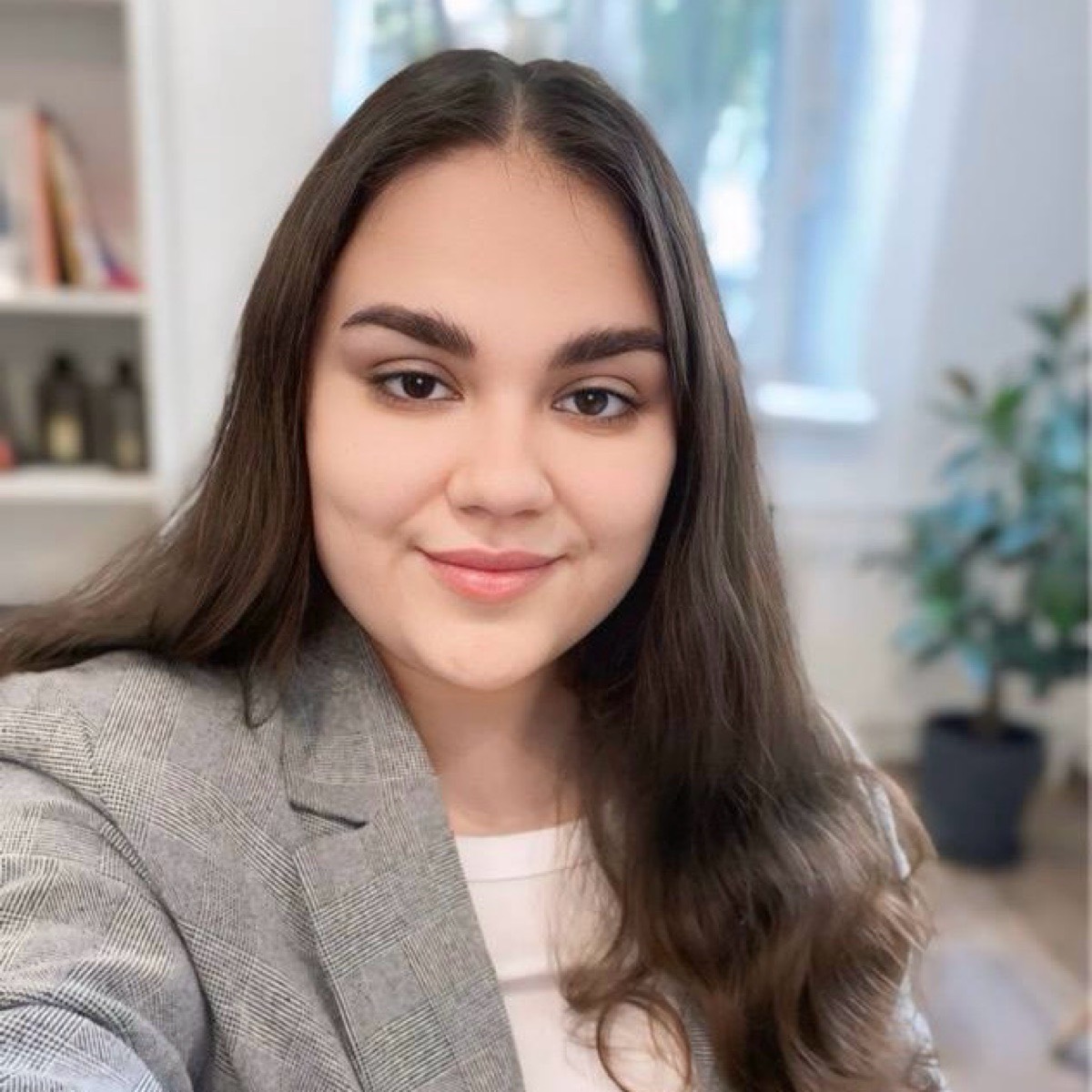 Надежда Коваленко | Сетка — социальная сеть от hh.ru