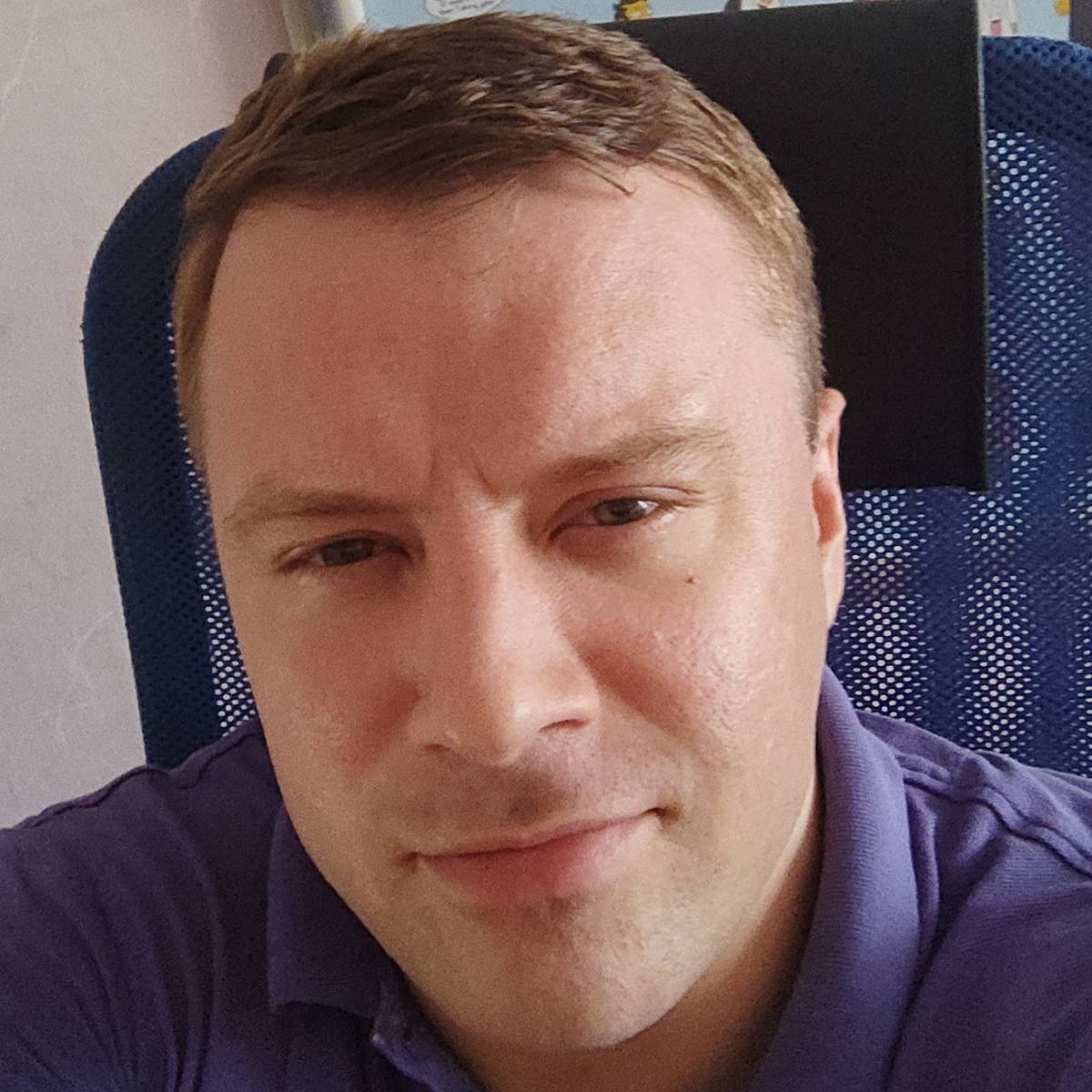 Евгений Иванов | Сетка — социальная сеть от hh.ru