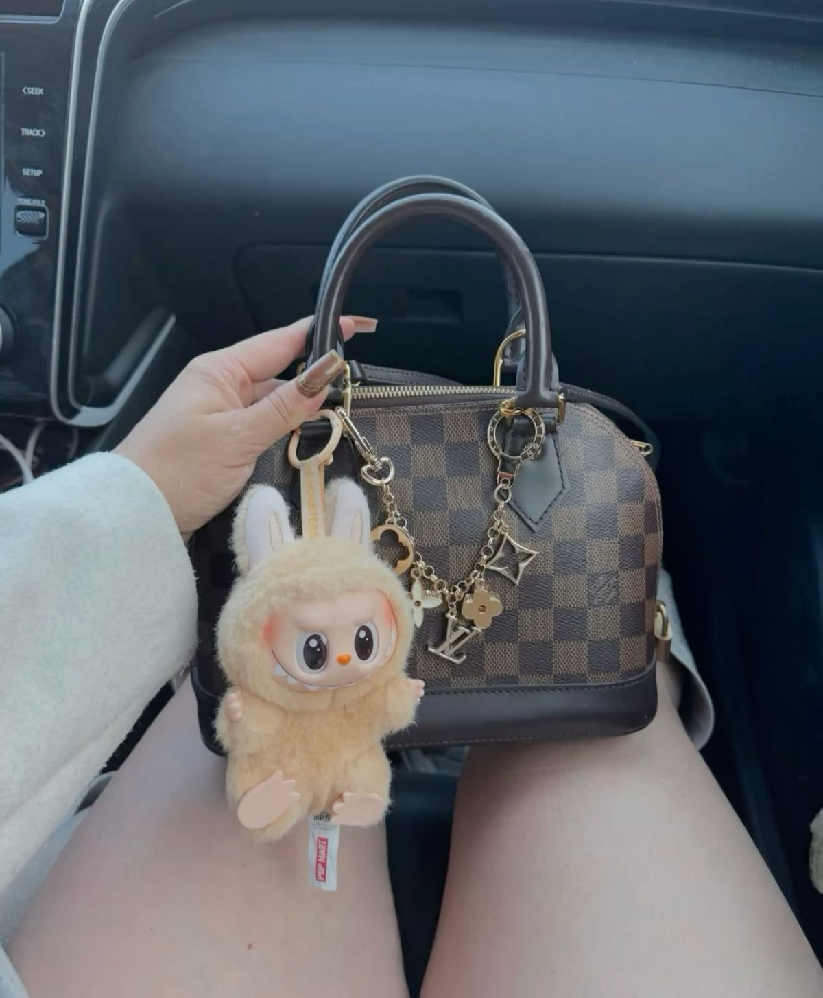 Я оформила заказ на Лабубу | Сетка — социальная сеть от hh.ru