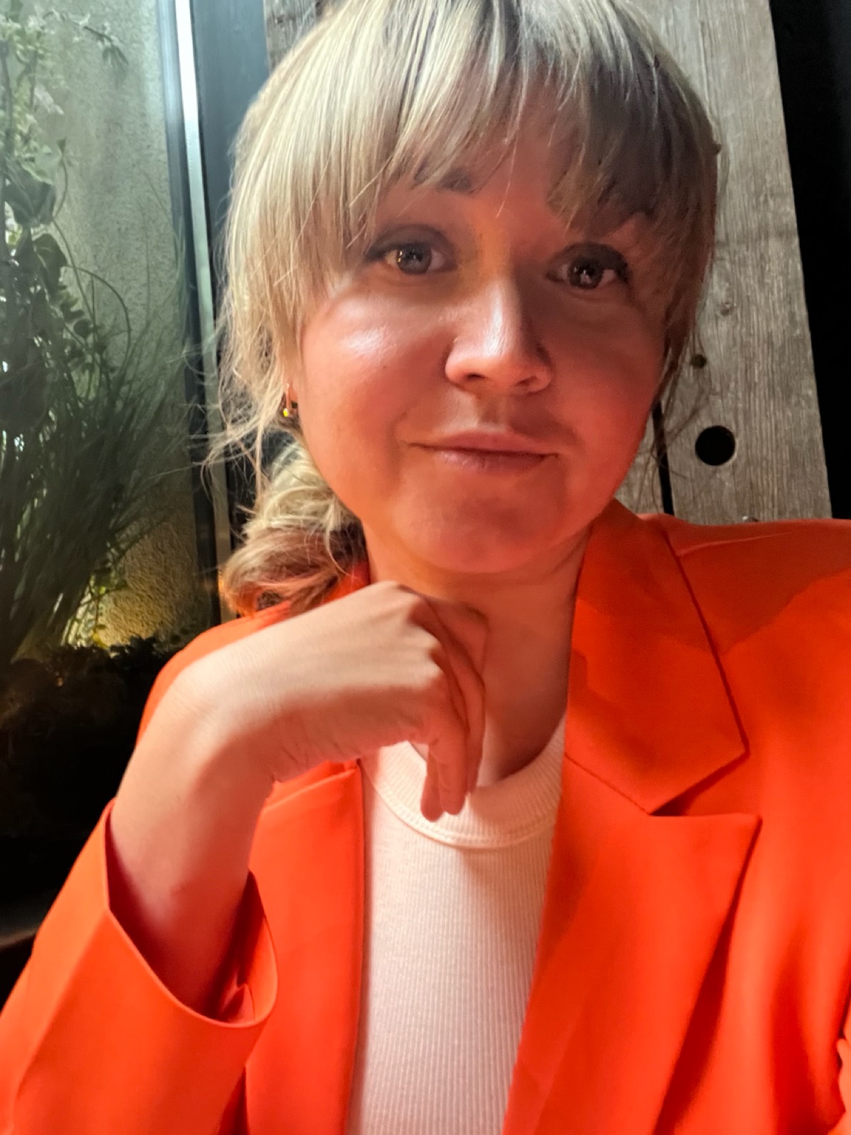 Julia Marani | Сетка — социальная сеть от hh.ru