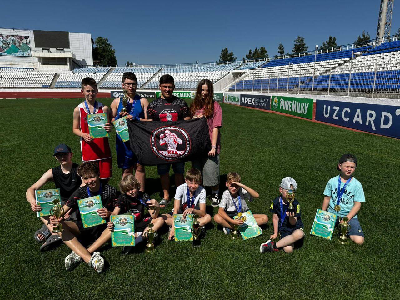 🌟🎉 В Самарканде теперь есть возможность заниматься шахбоксом! 🎉🌟
Мы рады сообщить, что благодаря нашим усилиям этот увлекательный и динамичный вид спорта стал доступен для всех желающих | Сетка — социальная сеть от hh.ru