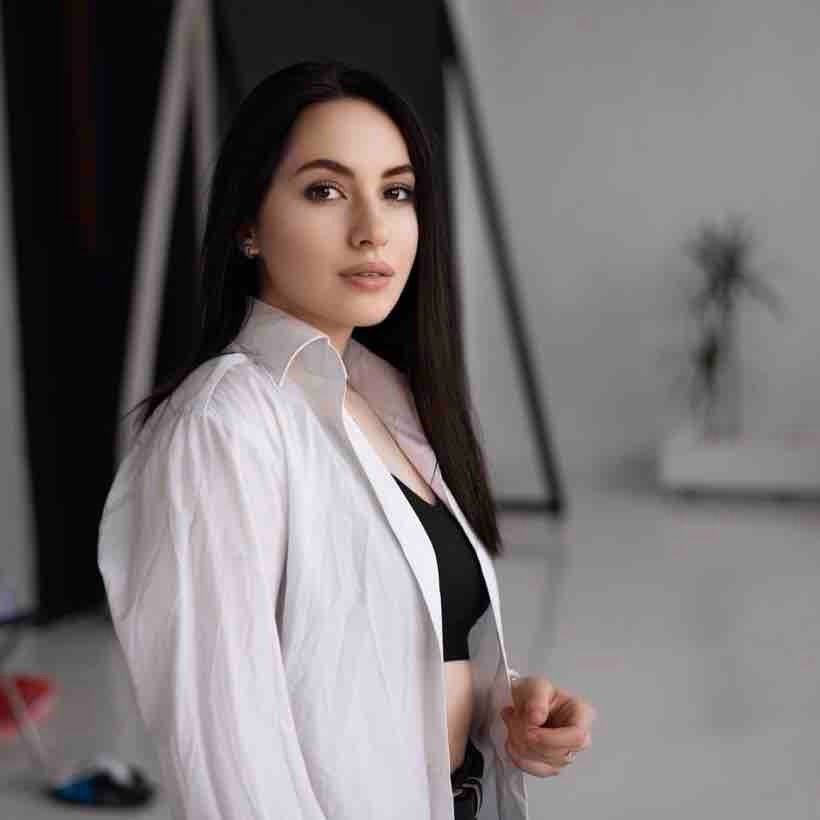 Эллина Лакеева