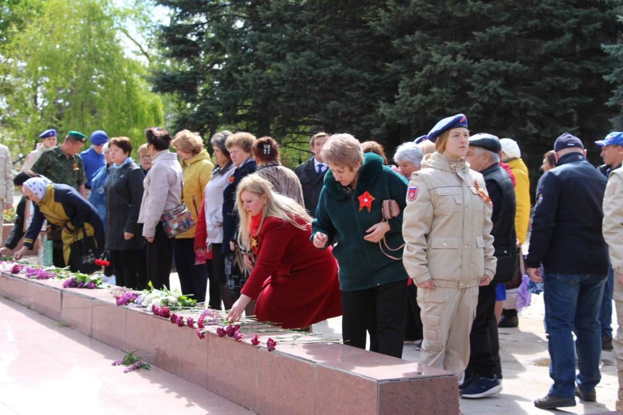 В Пятигорске прошел форум «Победа на всех одна»🎖
Участие приняли подопечные ставропольского филиала фонда«Защитники Отечества», социальный координатор по Пятигорску Елена Харченко, представители Думы,... | Сетка — социальная сеть от hh.ru