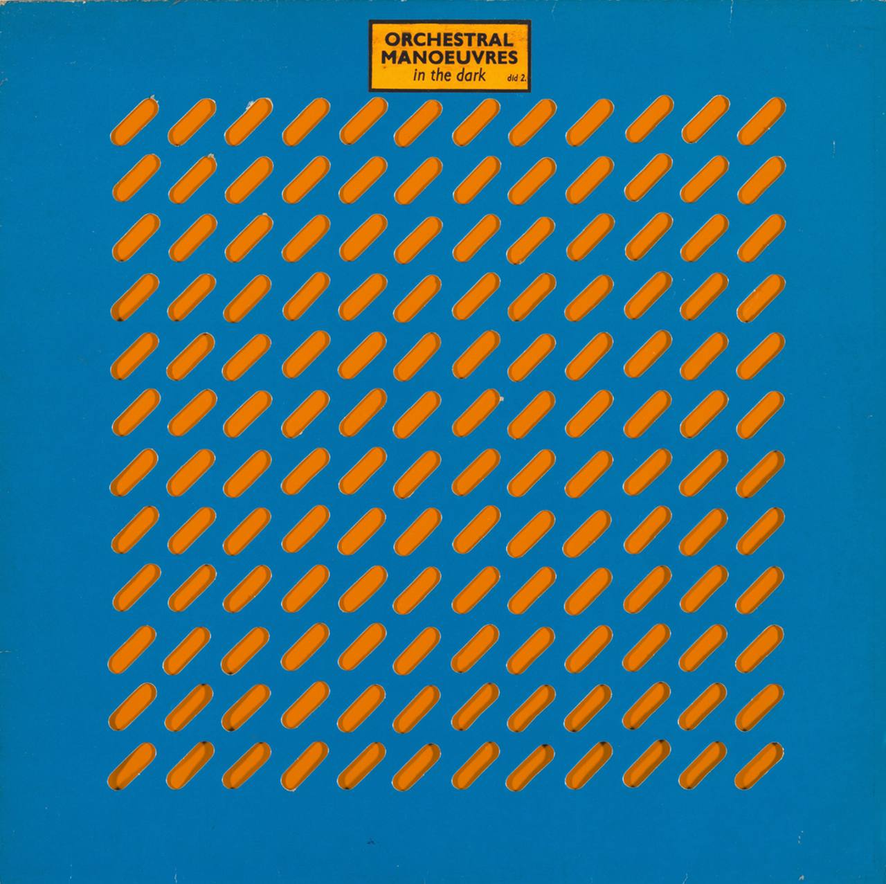 Peter Saville
Графический дизайнер, который делал обложки для групп Joy Division, New Order и других. Он не просто выполнял заказы, а подходил к работе как художник, предлагая свое видение | Сетка — социальная сеть от hh.ru