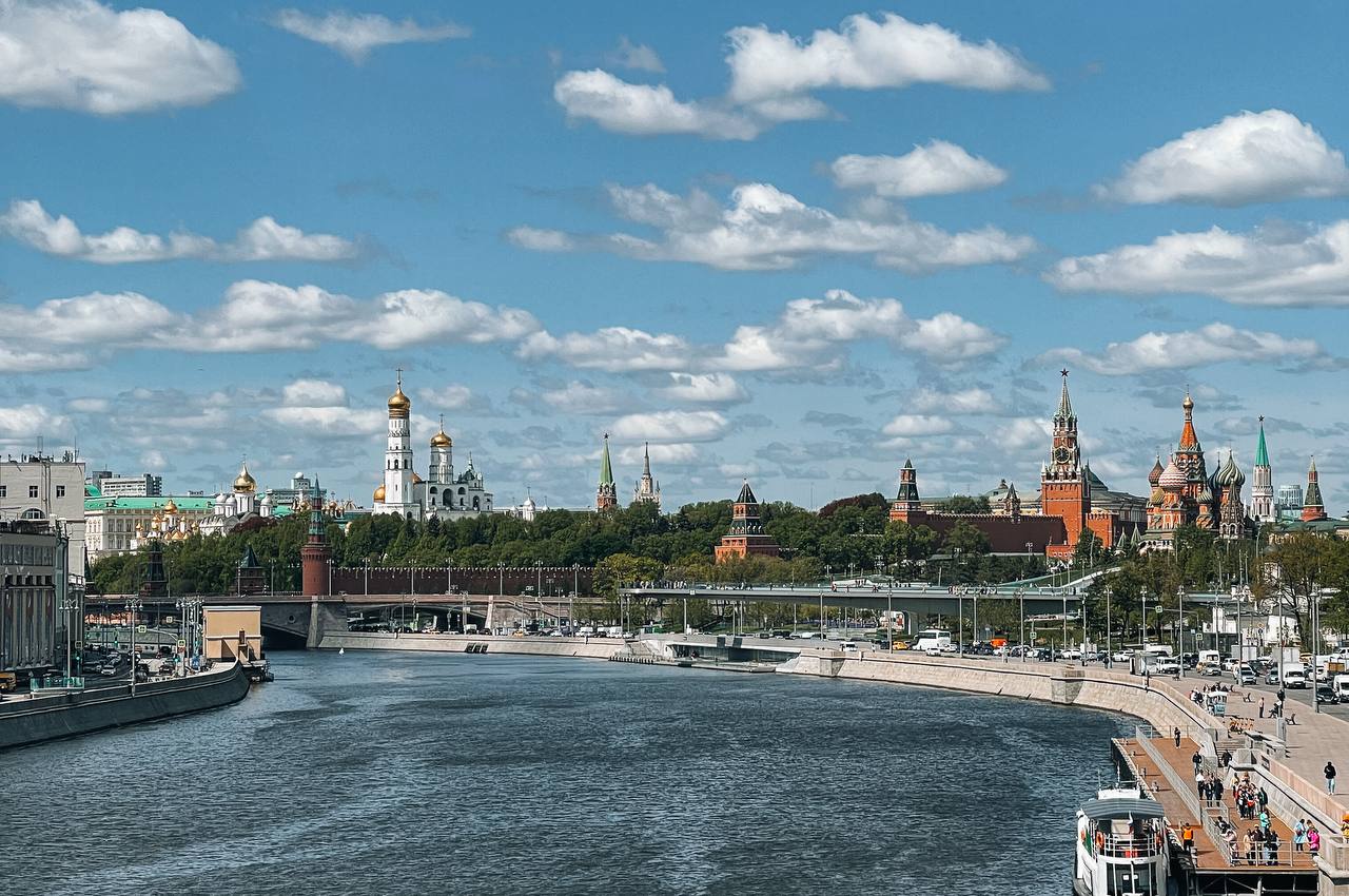 📅Куда сходить в Москве на выходных?Мы собрали для вас подборку тематических мероприятий ко Дню Победы | Сетка — социальная сеть от hh.ru