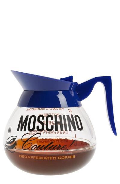 Сумки от Moschino — это, конечно, отдельный вид искусства. Продавать, например, сумку за $3.000 в виде кофейника надо уметь | Сетка — социальная сеть от hh.ru