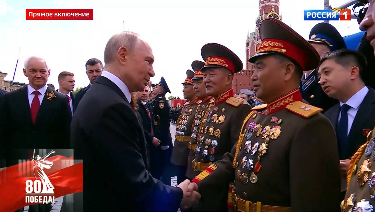 Особенный момент общения Президента с военнослужащими КНДР 🇰🇵 | Сетка — социальная сеть от hh.ru