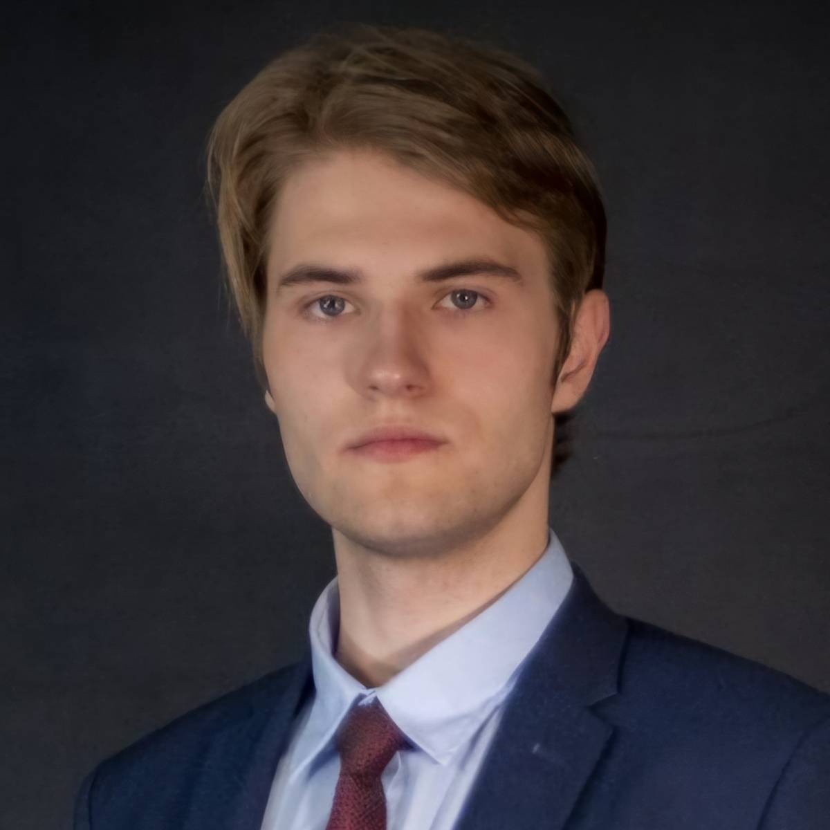 Коротнев Вячеслав | Сетка — социальная сеть от hh.ru