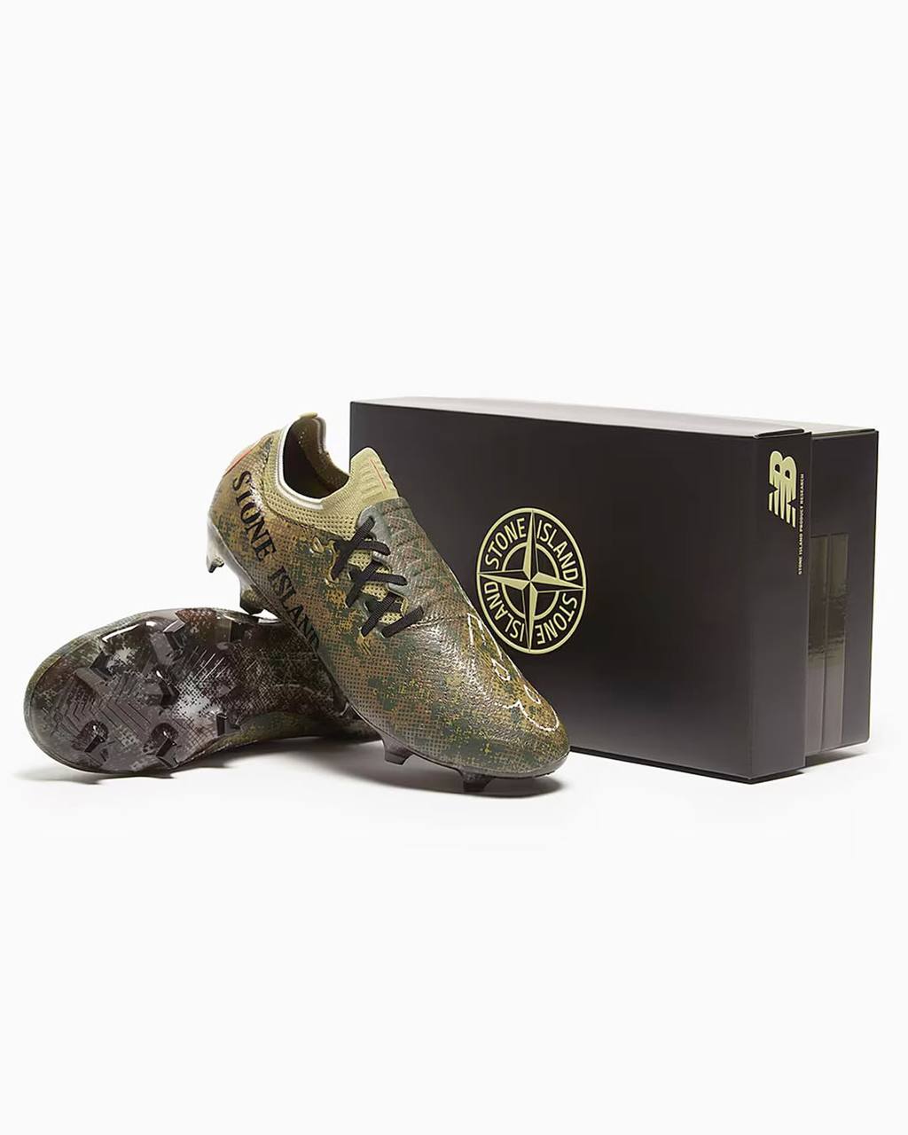 #Артем Не ждали?
Пополнение в копилку нежданных коллабов. New Balance выкатили совместные футбольные бутсы вместе с культовым брендом одежды Stone Island | Сетка — социальная сеть от hh.ru