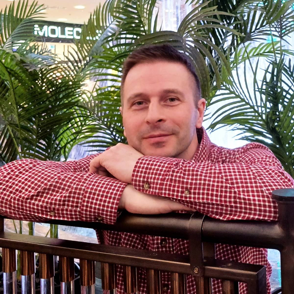 Network member avatar