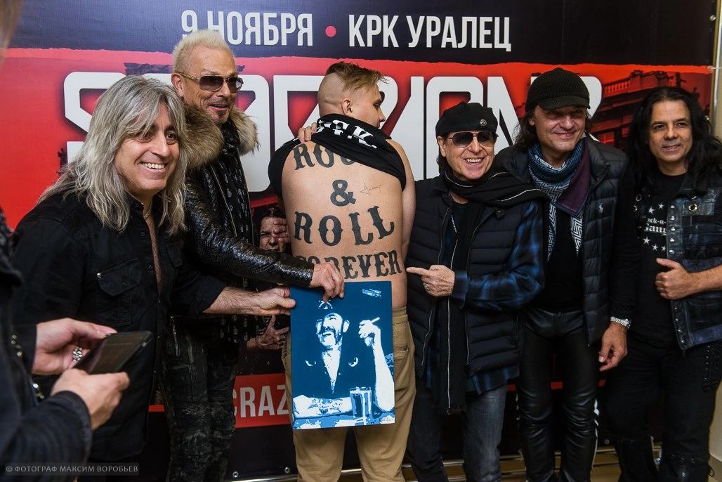 Подружиться со SCORPIONS - проще простого. Надо набить тату на всю спину, как у ударника James Kottak | Сетка — социальная сеть от hh.ru