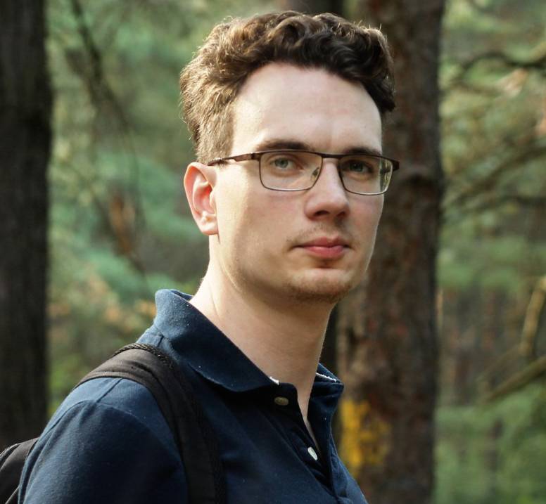 Oleg Ovchinnikov | Сетка — социальная сеть от hh.ru