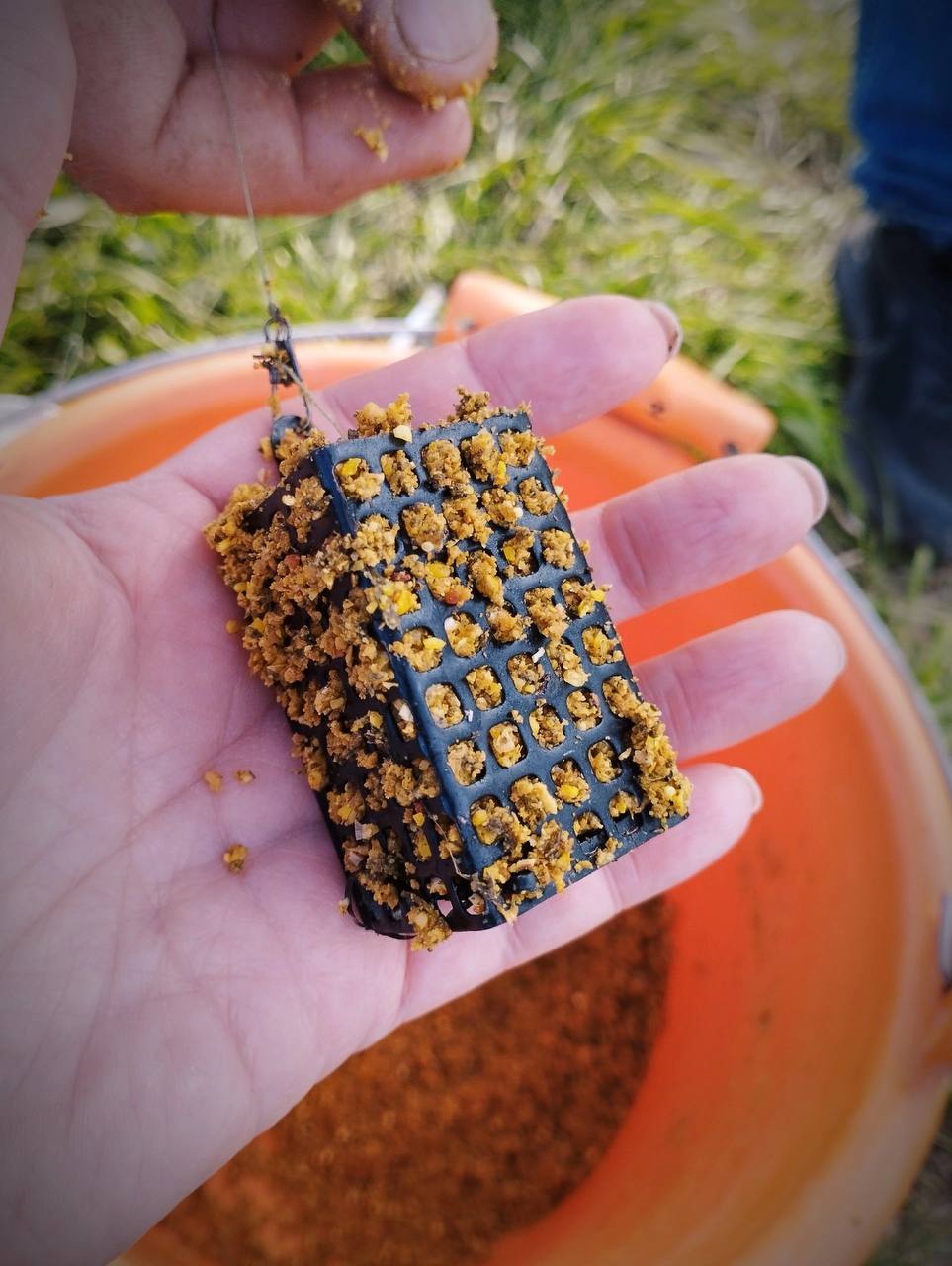Выбрались вчера с мужем на вечерку 🎣🤗
Муж на фидер. Я на поплавочную удочку🎣
В итоге поплавок остался в лидере 😅
Клевали отличные кабанчики, которых приятно тащить ☺
От Василисы Кузнецовой | Сетка — социальная сеть от hh.ru