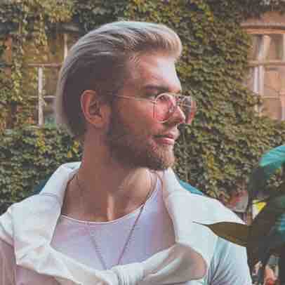 Никита Минченко | Сетка — социальная сеть от hh.ru