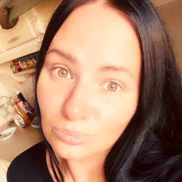 Анна Аратова