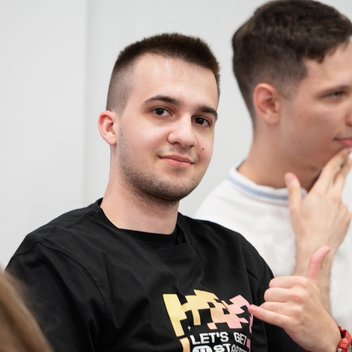 Богдан Бестужев | Сетка — социальная сеть от hh.ru