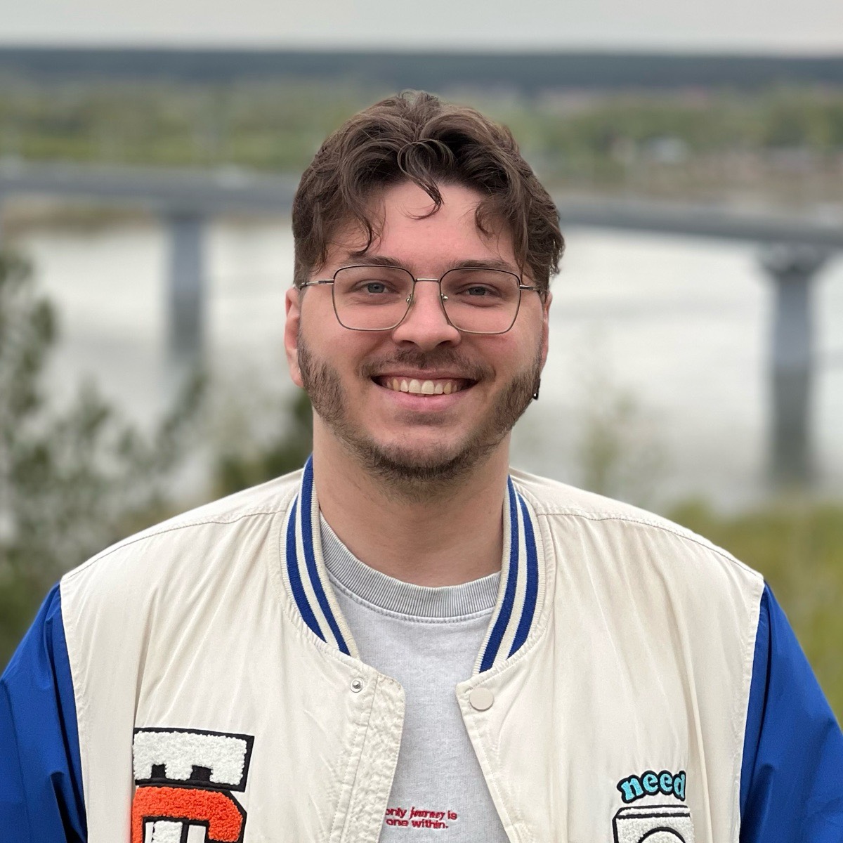 Владислав Ометов | Сетка — социальная сеть от hh.ru