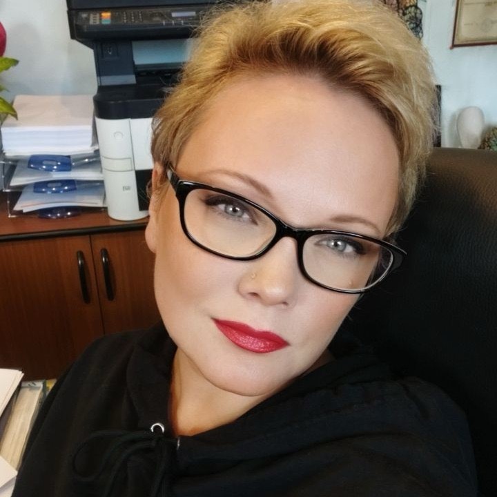 Юлия Крючкова | Сетка — социальная сеть от hh.ru