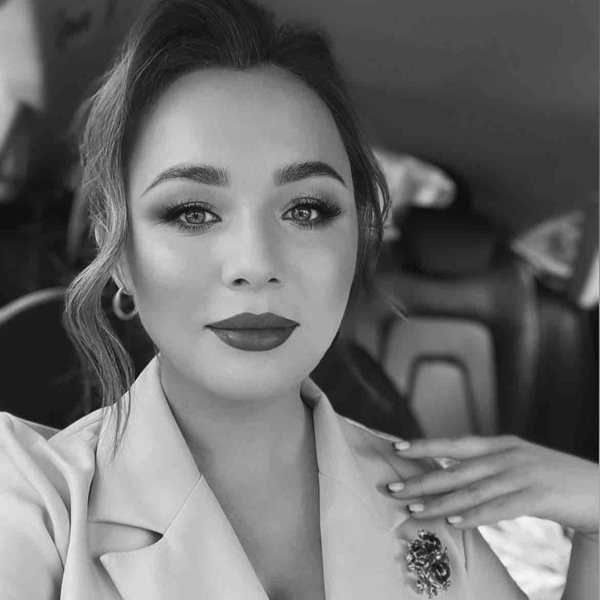 Елена Дадонова