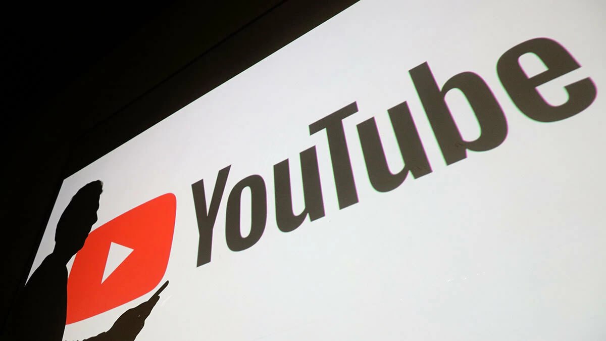 ⏺ Несмотря на замедление, YouTube стал лидером по размещению рекламы у российских блогеров в 2024 году
На YouTube пришлась почти половина (47,9%) размещений в этом сегменте рекламного рынка в деньгах ... | Сетка — социальная сеть от hh.ru