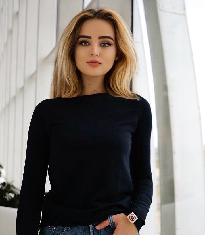 Анна Болукова | Сетка — социальная сеть от hh.ru