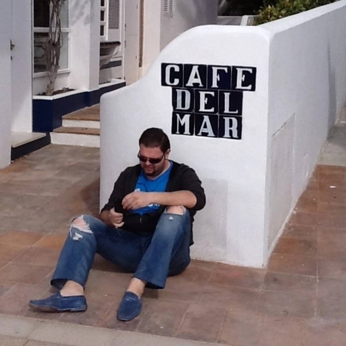 Роман Эдуардович