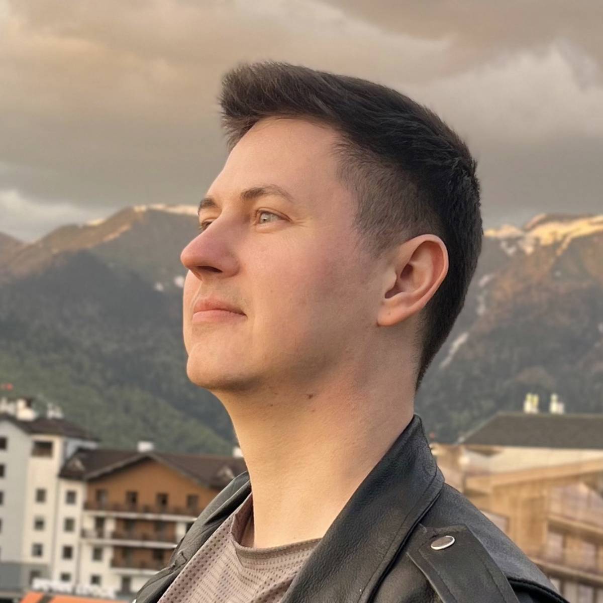 Виктор Комаров | Сетка — социальная сеть от hh.ru