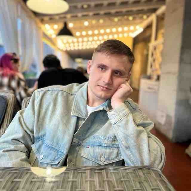 Иван Гусев